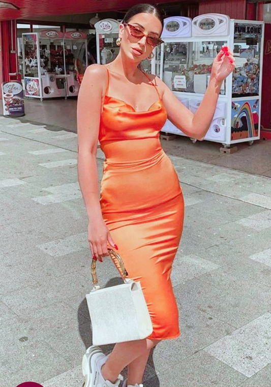 Robe en Satin Orange