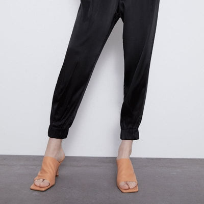Pantalon Pour Femme Satin Noir.
