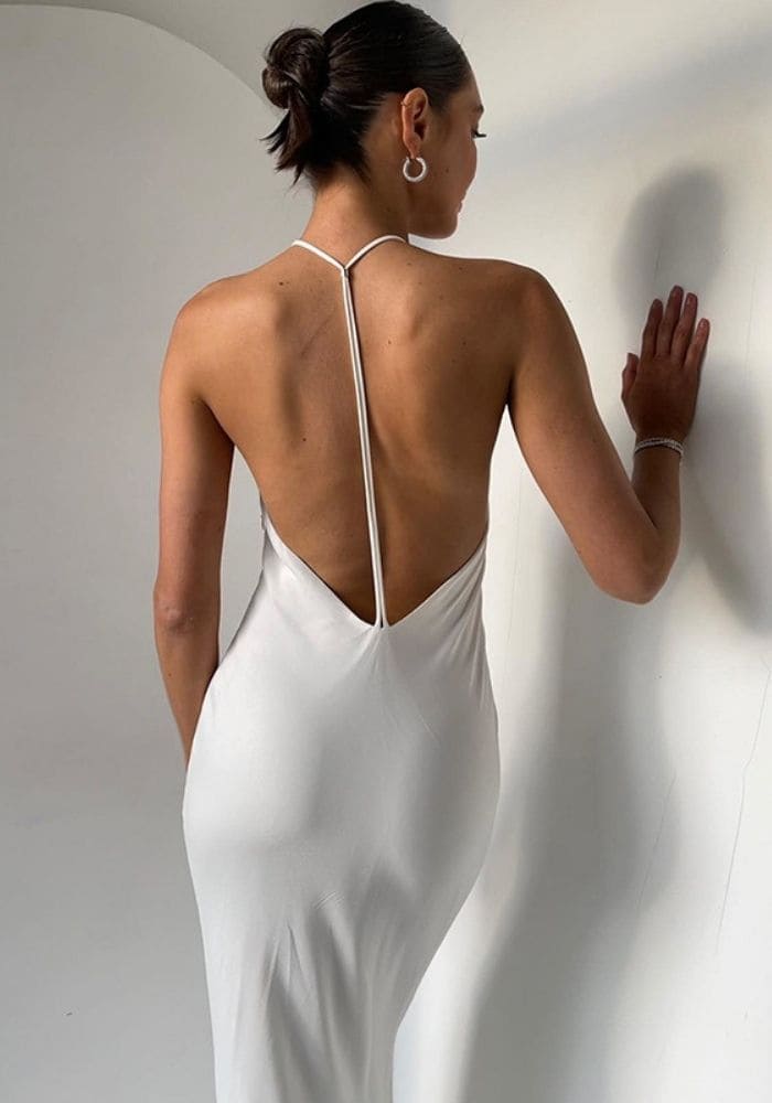 Robe Satin Blanche Dos Ouvert
