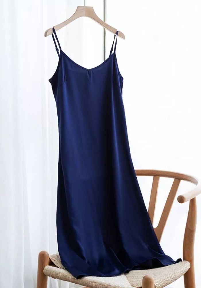 Robe Satin Bleue Marine