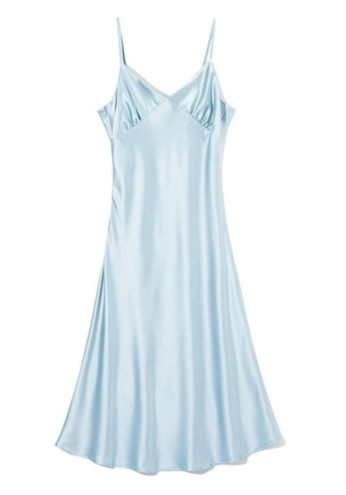 Robe Satin Bleue claire Fluide