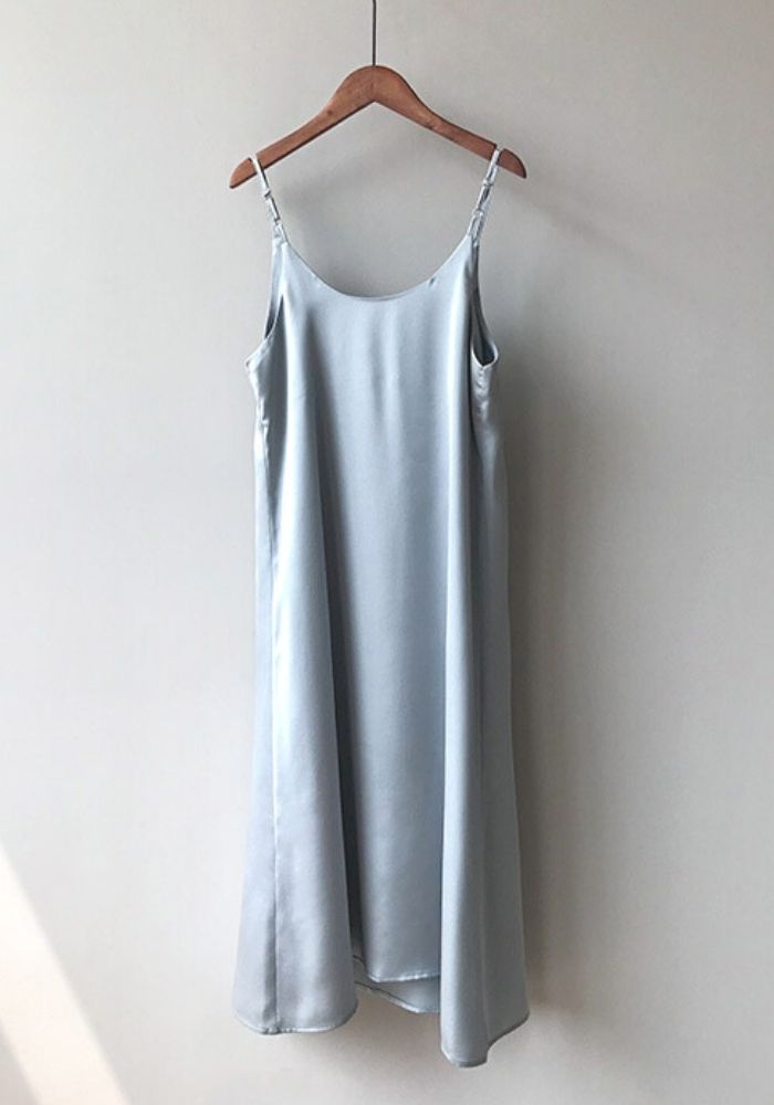 Robe Bleue Mi-Longue