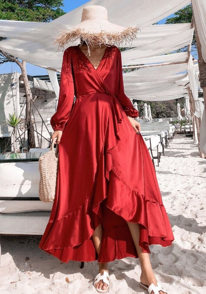 Robe Satin Rouge Longue Fendue Création Satin
