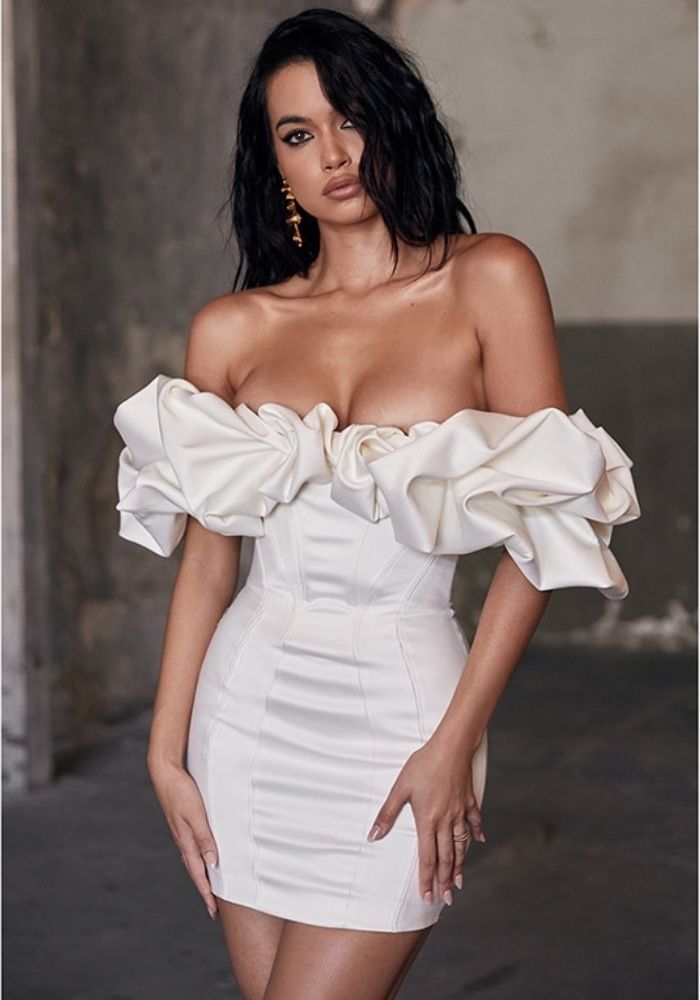 Robe Blanche femme drapée